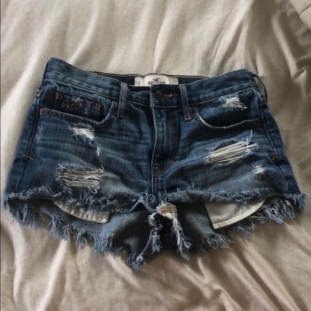 Hollister Distressed High-Waisted Shorts
